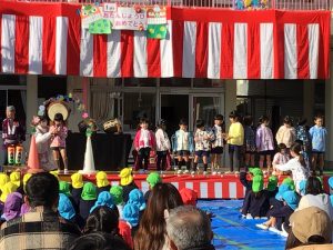 1月誕生会・幼稚園に獅子舞が来たよ！