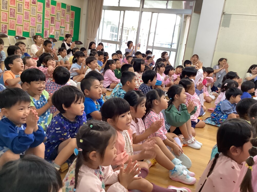 幼稚園で子育てフェアwith大道芸がありました！！